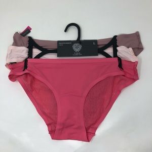 3 packs pink/nude/brown Smooth bikini Size L